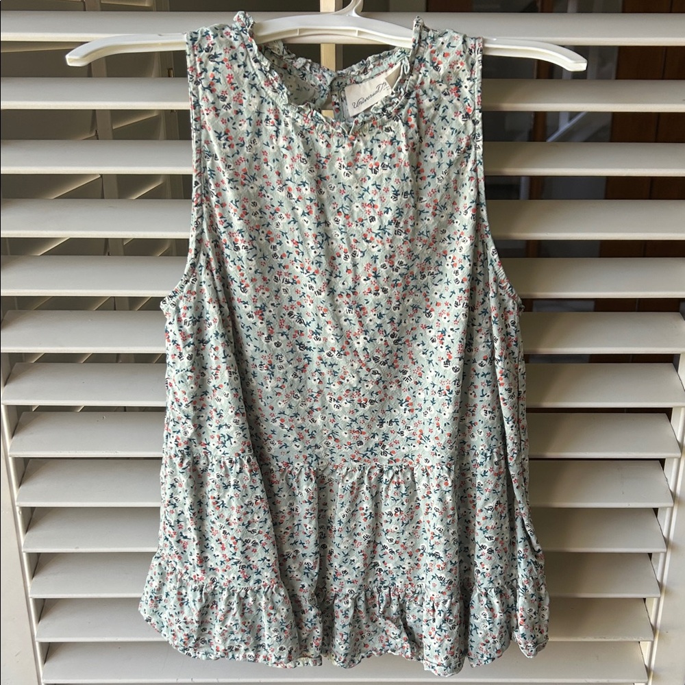 Universal Thread Floral Ruffle Blouse - White and Pink